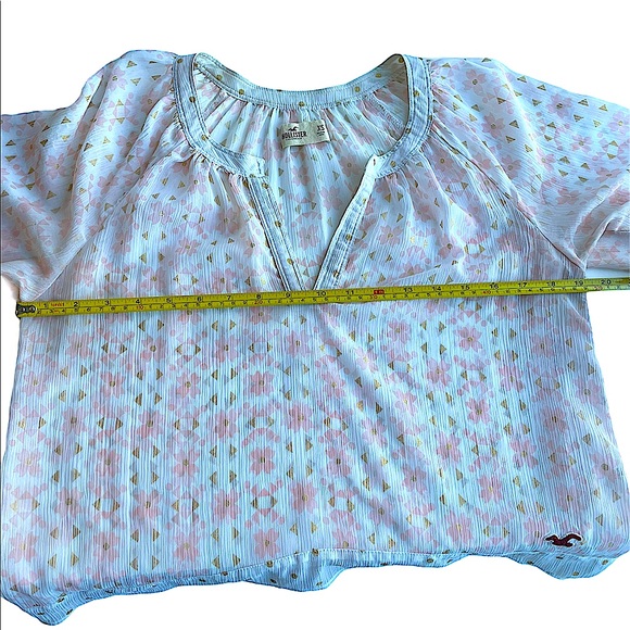 Hollister Sheer blouse - Picture 8 of 9